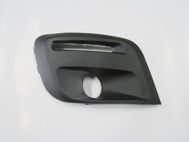 CITROEN BERLINGO- 15/18; SİS LAMBA KAPAĞI SAĞ (SİS/GÜNDÜZ FARI DELİKLİ) 1613564680