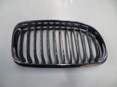 BMW 3 SERI- E90- 09/11; ÖN PANJUR SAĞ NİKELAJLI/SİYAH (TW) 51137201970