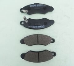 SUZUKI SWIFT- 05/11; ÖN FREN BALATASI MACAR TİPİ 1.3cc (DİSK) (131,1X44,6X14) (DAIWA) 55200-80E10