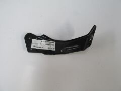 VOLKSWAGEN JETTA- 6- 11/14; ÖN ÇAMURLUK İÇ BAĞLANTI BRAKETİ SOL (TYG) 5C6821135